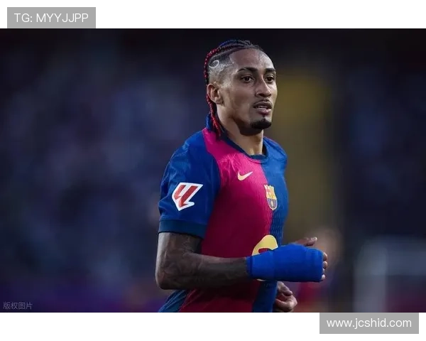 拉菲尼亚在巴萨的战术角色与体系适配性解析