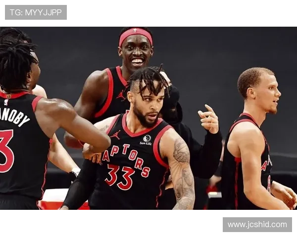 加里·特伦特无球跑动拉开空间，3D属性成猛龙外线关键