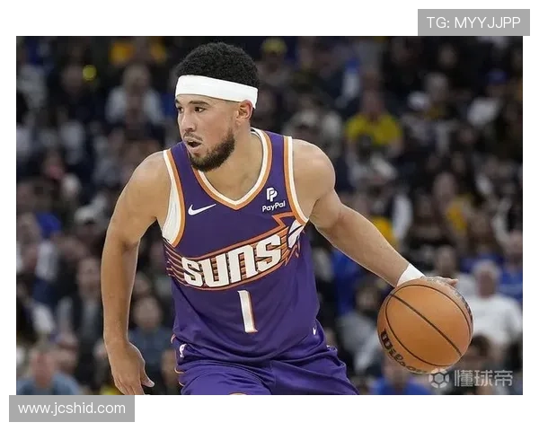 比尔相比布克更依赖单打而非挡拆，重塑球队得分结构